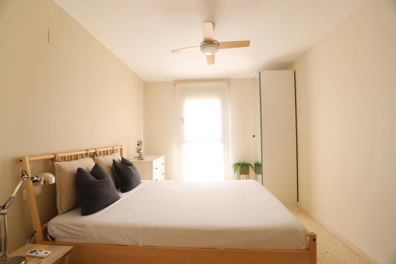Beautiful Apartment In Canet Playa By Hometels Канет-де-Беренгер Экстерьер фото